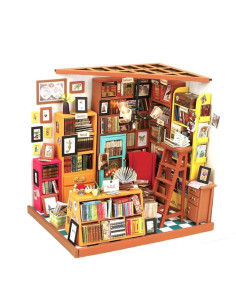 SAM`S STUDY ROOM